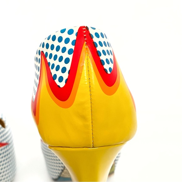TAYLOR SAYS TALIA COMIC EXPLOSION blue white polka dot yellow red platform heels - Picture 12 of 14